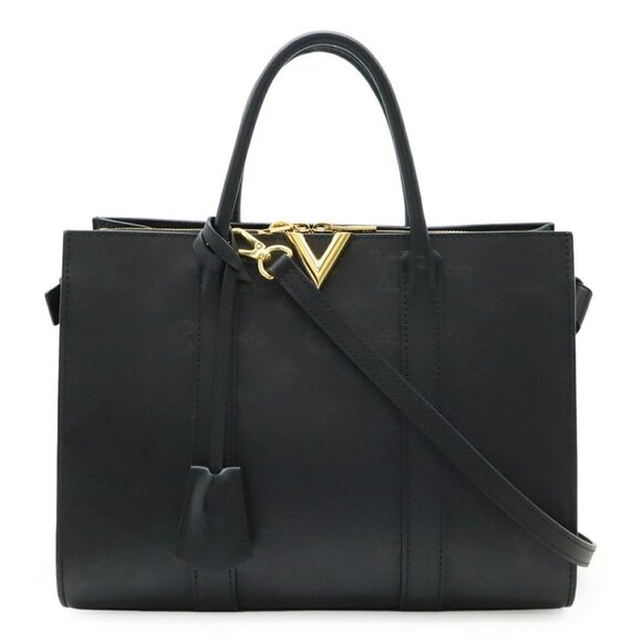LOUIS VUITTON Black Shoulder Bag - Picture 1 of 10